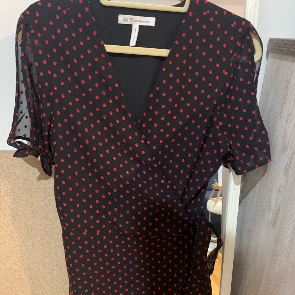 BCBG generation wrap dress - large